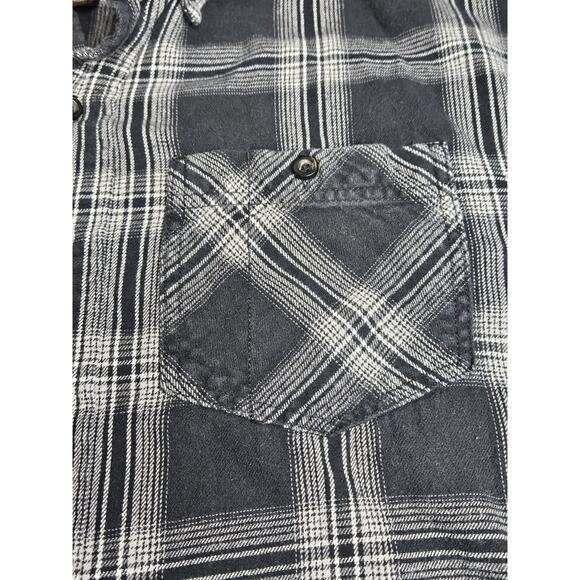 Noble Outfitters Men's Black Flannel Long Sleeve Button Up Shirt Size Medium - Picture 3 of 7
